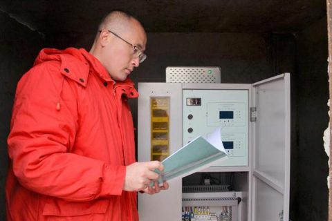 油田首個(gè)！大慶這個(gè)采油廠為地下管道加了“安全網(wǎng)”